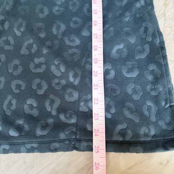 Comfort Code Leopard-Embossed Fleece Quarter Zip Pullover teal blue XS NWT - Picture 9 of 9